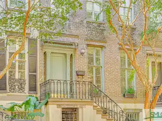 Stately 1854 4-story Brick Townhome