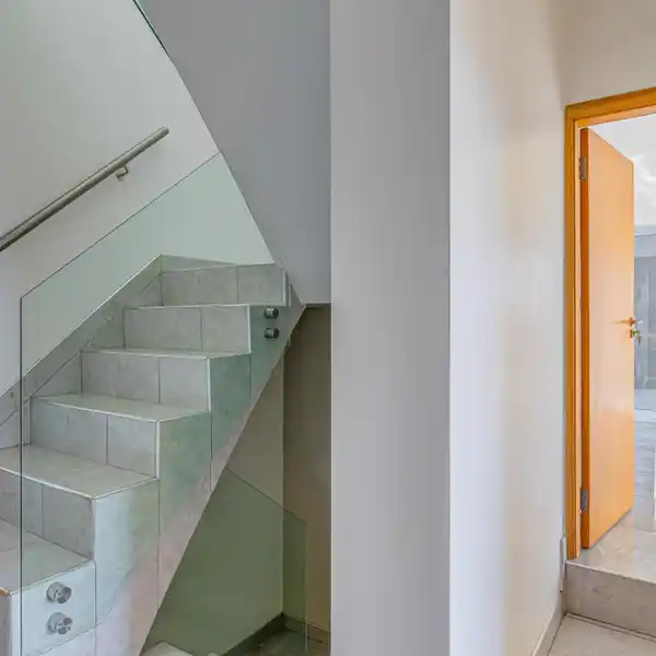 STUNNING 14-BEDROOM DUAL-RESIDENCE LUXURY ESTATE IN BASSONIA