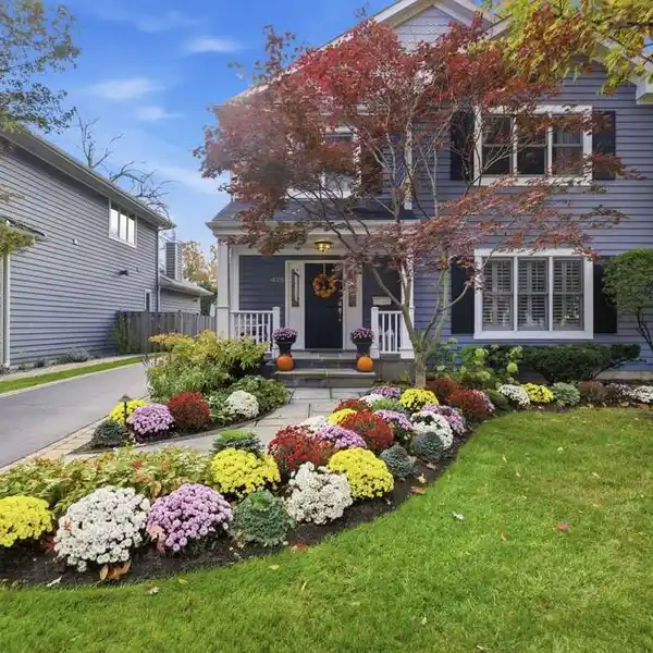 PERFECT BLEND OF TRADITIONAL FEATURES WITH MODERN UPDATES