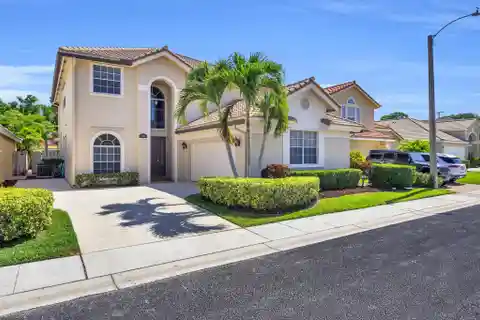 Gorgeous Home in a Quiet Stonebriar Neighborhood