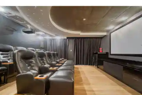 Exquisite Executive Living