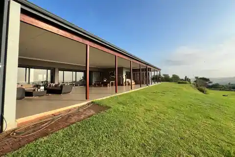 Modern Masterpiece with Endless Views