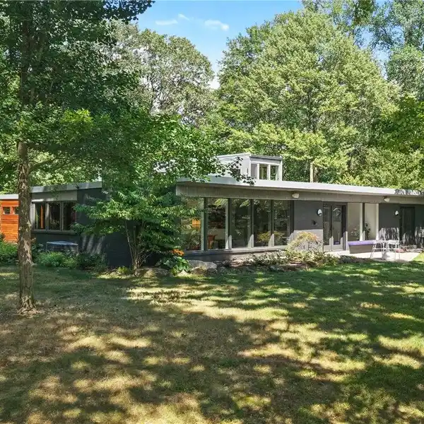 17-ACRE RETREAT BORDERING HARTWOOD ACRES PARK