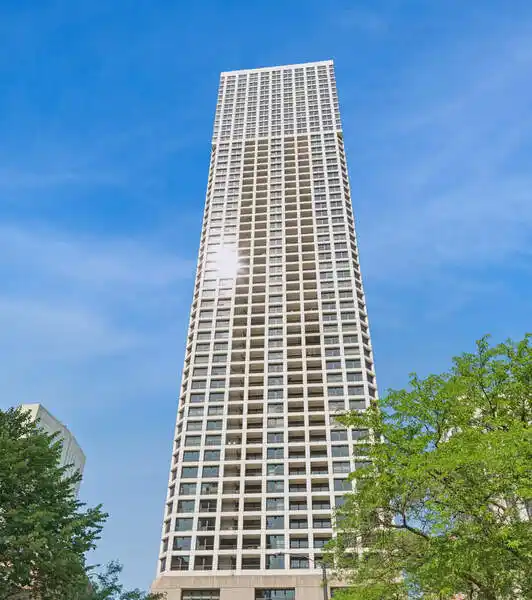 FULLY REIMAGINED HOME AT ICONIC NEWBERRY PLAZA