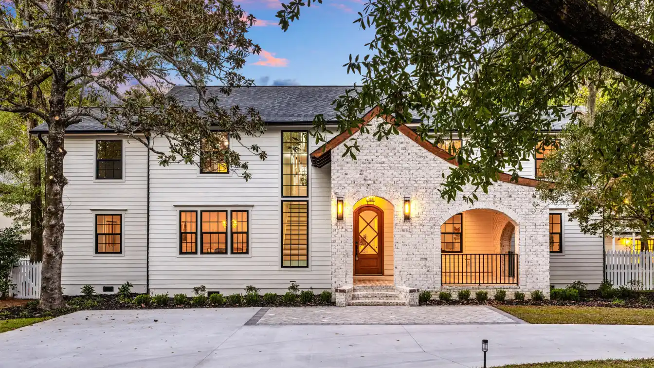 The Perfect Blend of Timeless Elegance and Modern Luxury