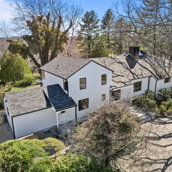 RARE 13-PLUS-ACRE SANCTUARY