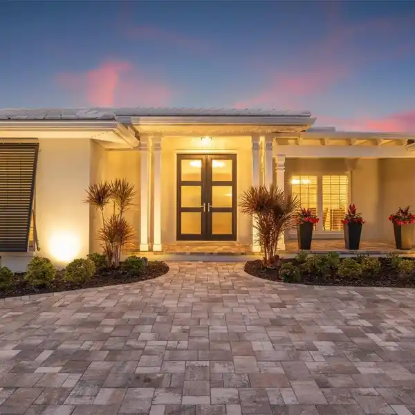 COASTAL WATERFRONT LUXURY ON SNELL ISLE