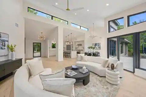 Remodeled One-story Mid-century Modern Masterpiece