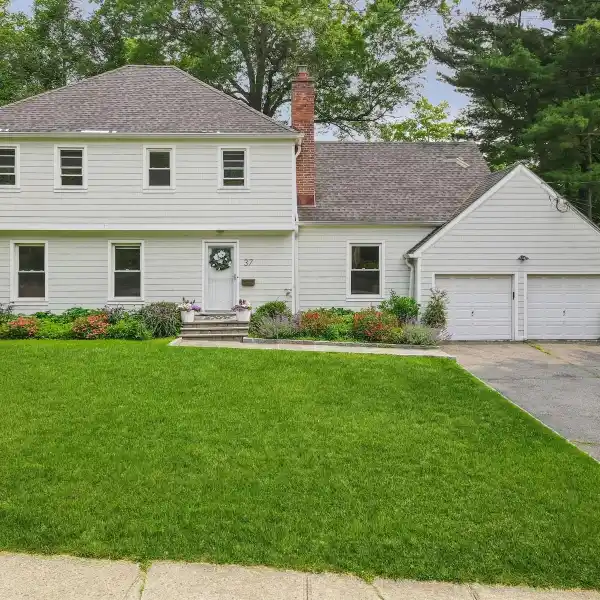 BEAUTIFULLY MAINTAINED COLONIAL IN HEART OF RYE