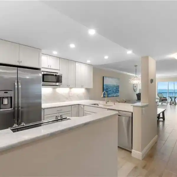 RENOVATED COASTAL CONTEMPORARY BEACHFRONT CONDO