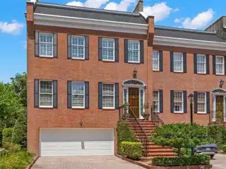 Elegant Ballast Point Retreat with Private Courtyard