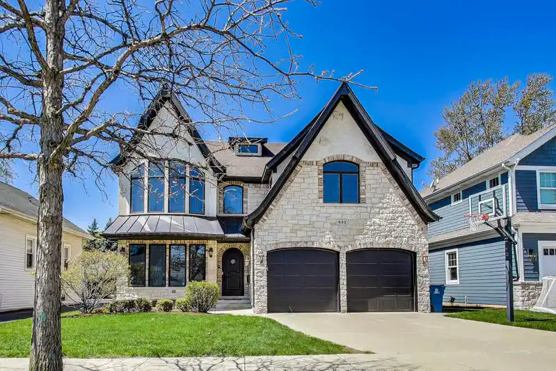 Beautiful Brick and Stucco Home