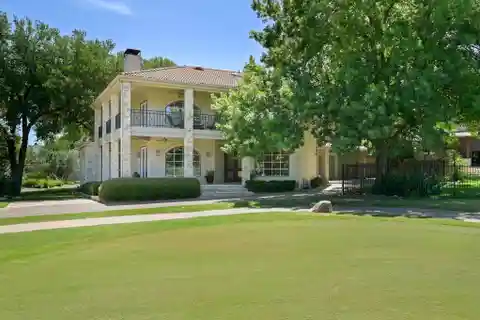Beautiful Property in the Heart of Lakeway
