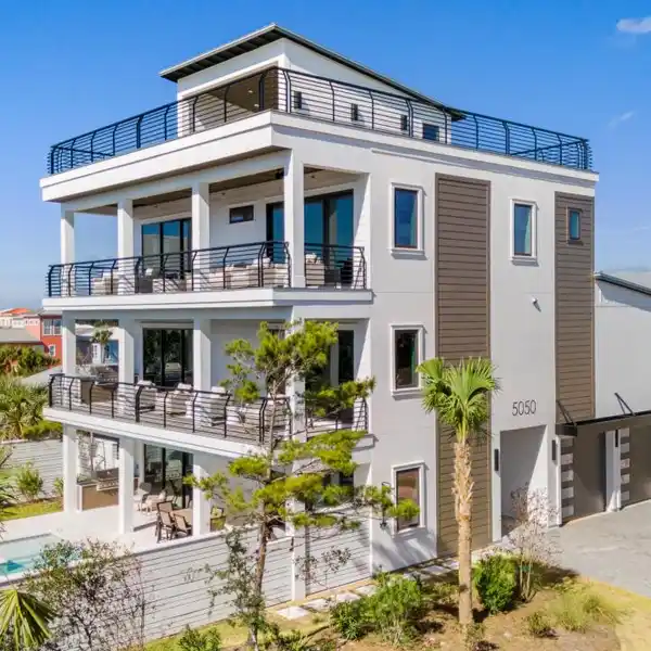 EXTRA SPECIAL NEWLY CONSTRUCTED HOME