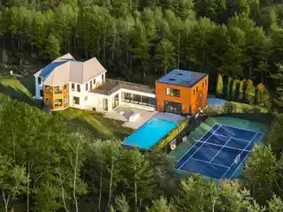 Modern Masterpiece in Southampton