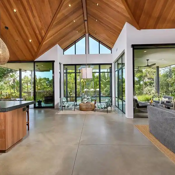 GATED CONTEMPORARY HAWAIIAN-INSPIRED SANCTUARY
