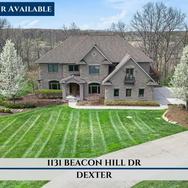 EXECUTIVE RETREAT ON OVER 15 ACRES