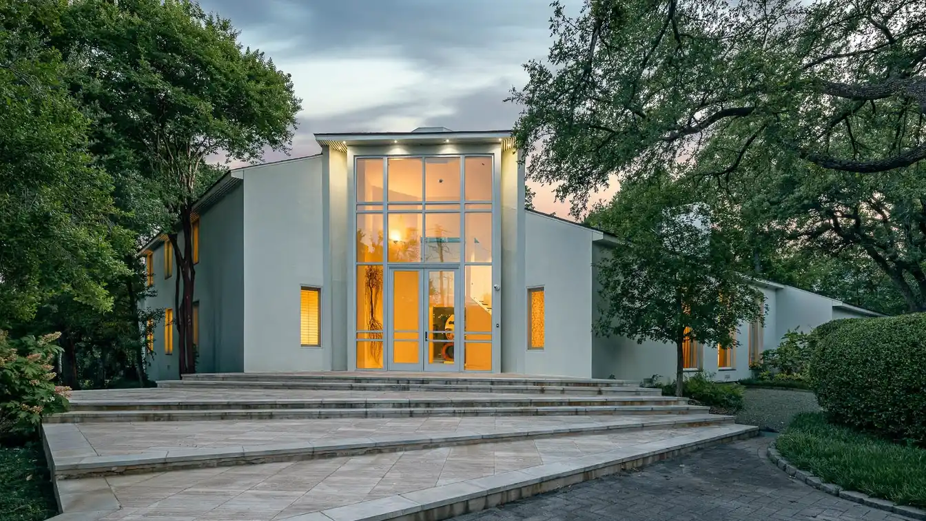 Exquisite Modern Estate