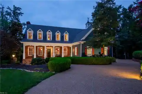 Extraordinary Custom-Built Lakefront Residence