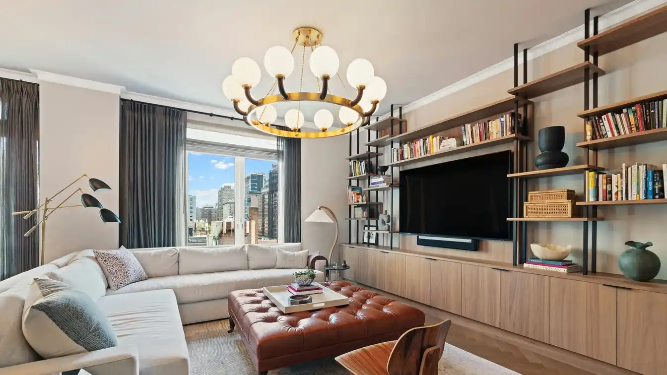 Grand and Gracious Rental