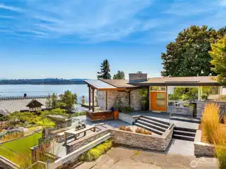 Spectacular Mid-Century Modern with Sweeping Views