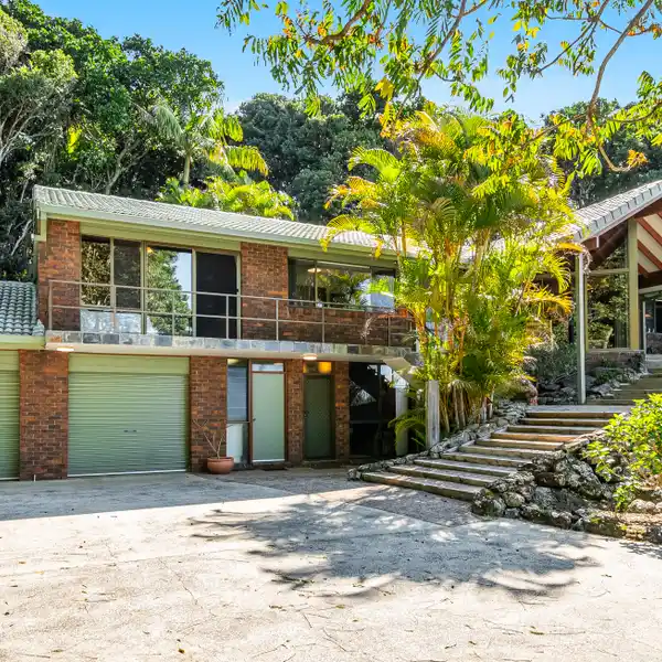 ARCHITECT-DESIGNED HOME ON OVER TWO ACRES