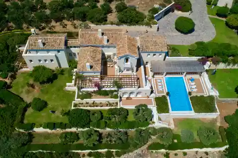 Luxury Villa Plus Separate Cottage - Elounda Crete