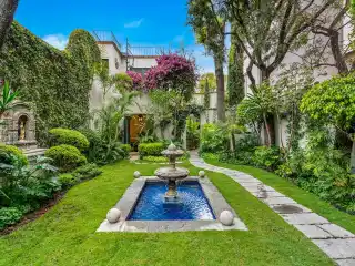 Casa Que Canta