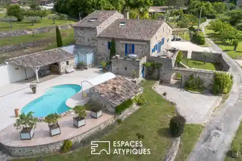 Tranquil Farmhouse with Olive Groves