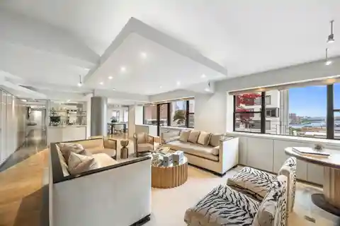 Indoor and Outdoor Oasis