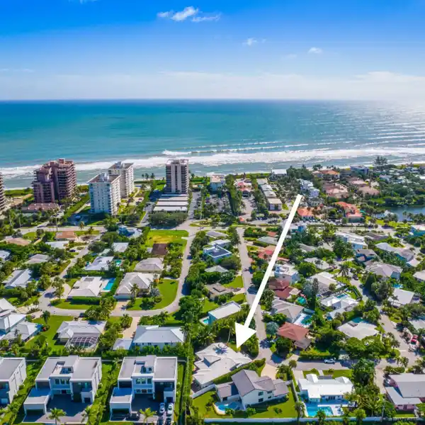 RENOVATED SINGLE-LEVEL HOME IN PRIME JUNO BEACH LOCATION