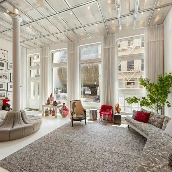 TRIBECA GRAND