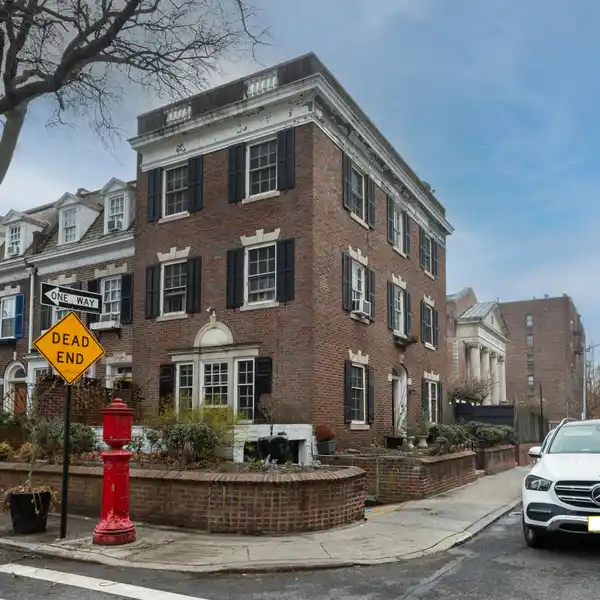 EXCEPTIONAL ENGLISH REVIVAL TOWNHOUSE
