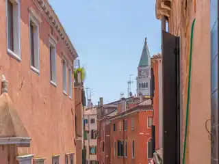 Admirable Apartment with Canal View