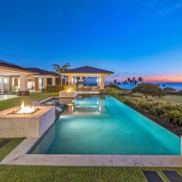 REMARKABLE RESIDENCE IN EXCLUSIVE HOKULI‘A