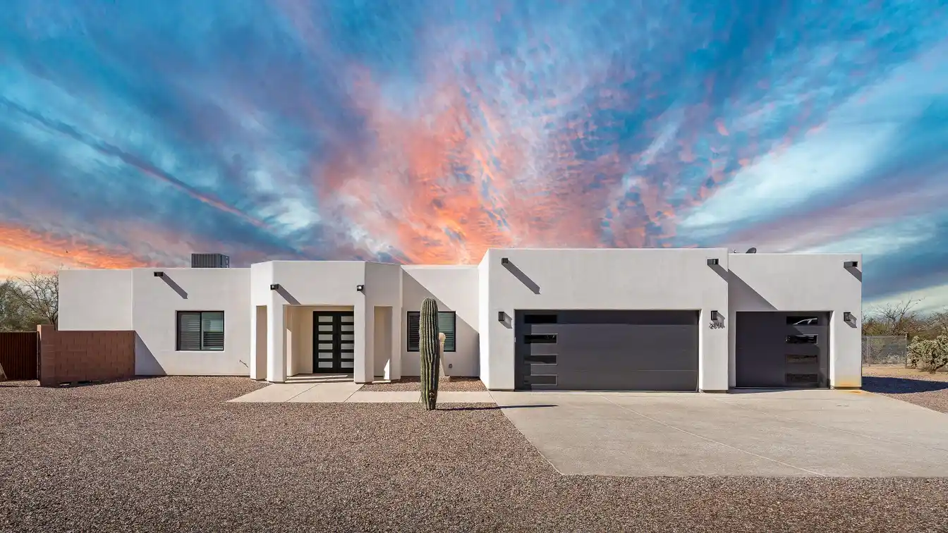Breathtaking Contemporary Oasis