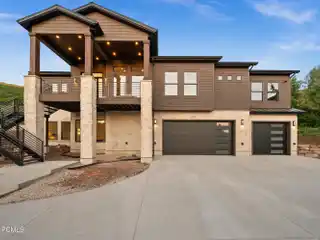 Thoughtfully Crafted New Construction