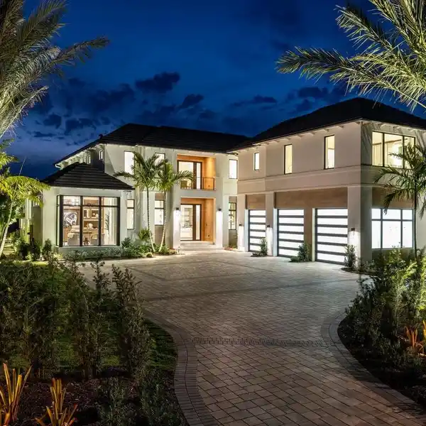NEW CONSTRUCTION BUILT TO THE HIGHEST STANDARDS