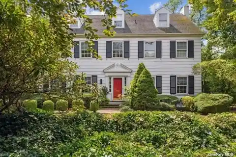 Elegant and Spacious Classic Colonial