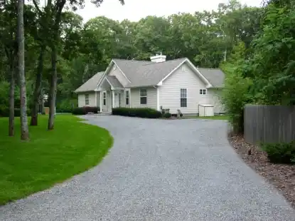 UNIQUE SEASONAL RENTAL ON A BUCOLIC LANDSCAPE