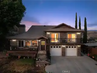 Welcoming Custom Home with Magnificent Views