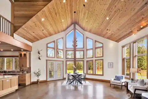 A True Oasis on Ten Acres
