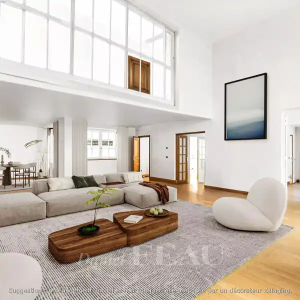 BRIGHT AND VOLUMINOUS APARTMENT