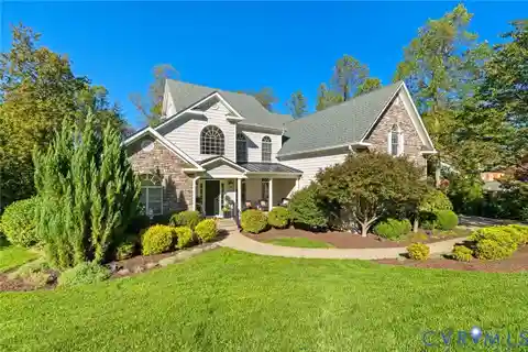 Exquisite Home in Sought-After River Downs Community