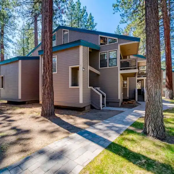 PERFECT LAKE TAHOE GETAWAY