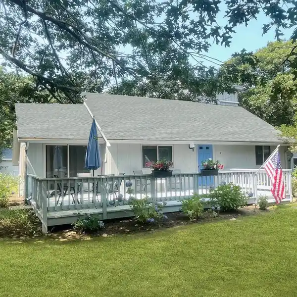 VACATION HOME IN KATAMA