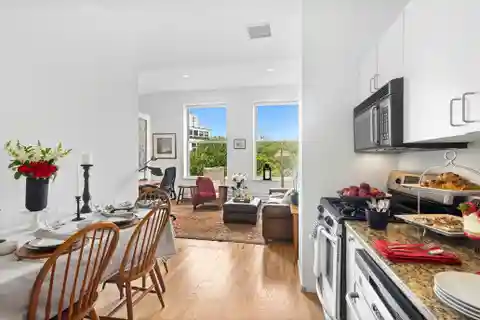 Rare Park-Facing Loft in the Iconic Forward Building