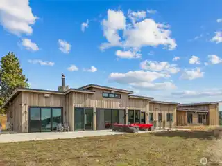 Contemporary Home on 10 Private Acres