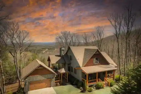 Mountain Cabin with Breathtaking Views