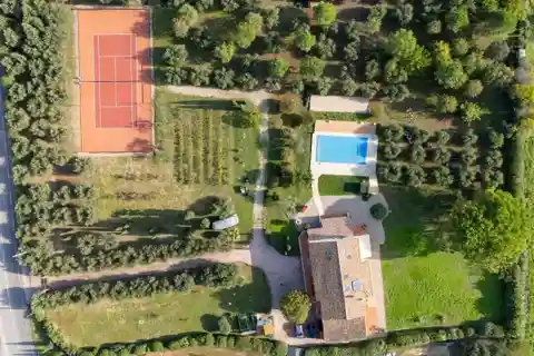 Magnificent Historic Farmhouse